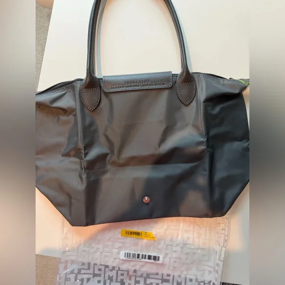 Le Pliage Green M Tote Bag Graphite - Recycled Canvas - Picture 7 of 12